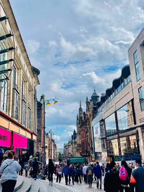 Retail & Shopping facilities environment